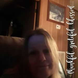 Meet your Posher, Debra